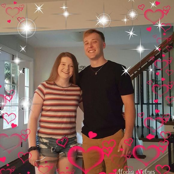 Meet your Posher, Nicki - Picture 1 of 1